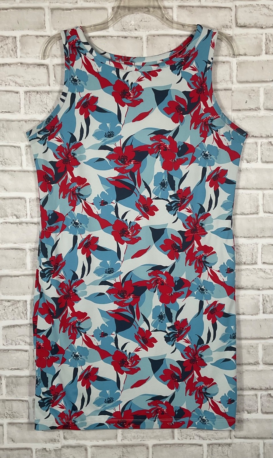 Columbia Dress Womens Sz XL Ivory Red Blue Floral Athletic Pockets Sleeveless