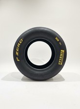 300 / 590 / 13 Pirelli P Zero Race Slick