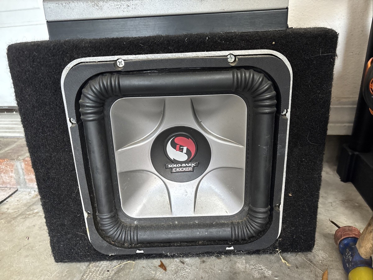 KICKER SOLO-BARIC 12インチ ウーファー Amazon.com: KICKER L7S12 Car Audio Solo-Baric 12 Subwoofer
