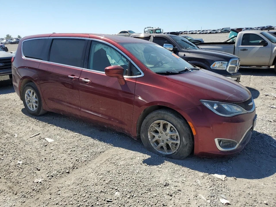 Conjunto de filtro de aire usado se adapta a: Chrysler Pacifica 2020 3,6 L gasolina grado A Foto 4 de 4