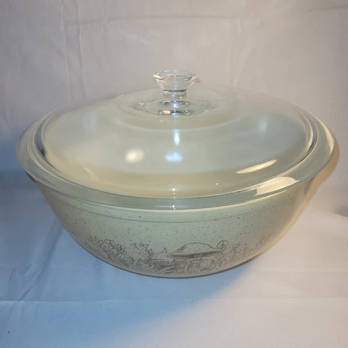 Vintage "Forest Fancies" PYREX Nesting Mixing Bowl size 404