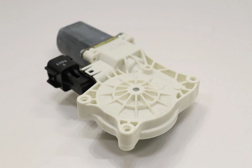 Land Rover Discovery Sport 2015-2025 puerta delantera izquierda ventana eléctrica motor OEM Foto 2 de 4