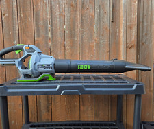 EGO POWER 56-volt 670-CFM 180-MPH Battery Handheld Leaf Blower  Charger CH3200