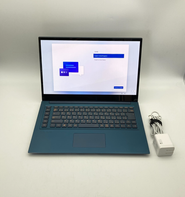 ノートPC LAVIE VEGA Core i7-9750H/4K OLED