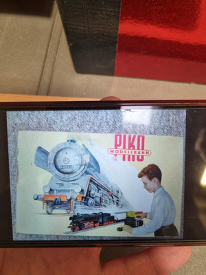 PIKO H0 Starterset DB E-Lok 184 118-2 mit Personenwagen & Gleisen 1:87