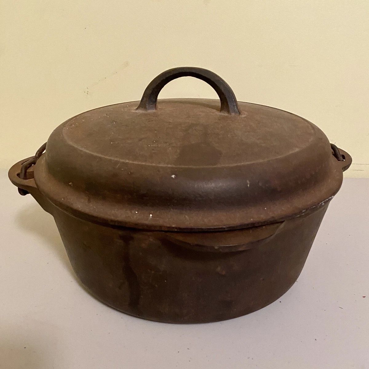 OLD Antique #8 Griswold cast iron soup pot Tite-Top Dutch Oven w Lid &  Handle