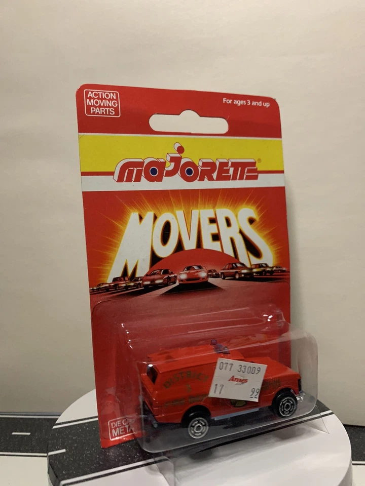 Majorette Movers #240 Range Rover Fire Dept. District 3 Red w/o Ladder 1:60 NIP - Image 2 of 4