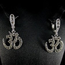 PENDIENTES CON LA SILABA SAGRADA "ON"  EN…