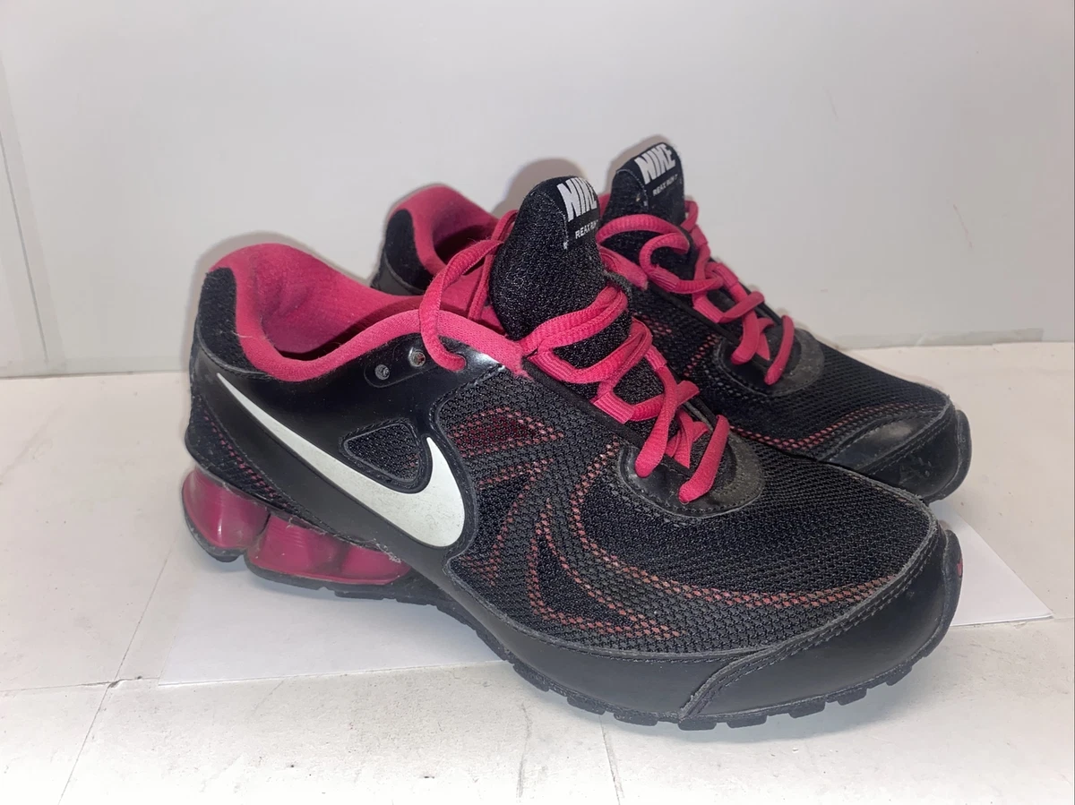 Nike reax pink sale