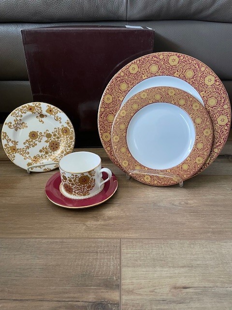 L by Lenox Floral Majesty 5 Piece Place Setting