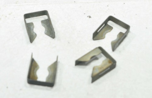 Rover MG F 1,8 (95-99) 4x Halterung Klammer Einspritz Düse #37178-B222