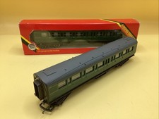 HORNBY OO R431 SOUTHERN SR MAUNSELL 1st 3rd CLASS COMPOSITE COACH 1384