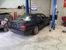 BMW E38 735i Orient Blue *BREAKING*