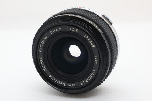 OLYMPUS OM ZUIKO AUTO-W 28mm F2.8 Lens with Caps and Hood - Picture 8 of 12