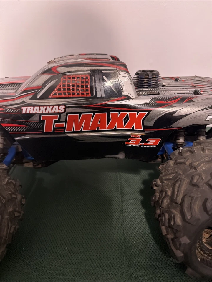 Traxxas T-Maxx Tmaxx 3.3  Nitro Monster Truck RTR with THS RACING PIPE TQI RADIO - Image 2 of 4