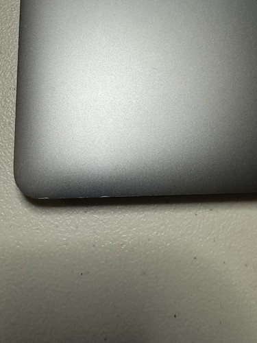 Genuine Apple Screen 15” MacBook Pro Assembly LCD 2019 - Picture 13 of 18