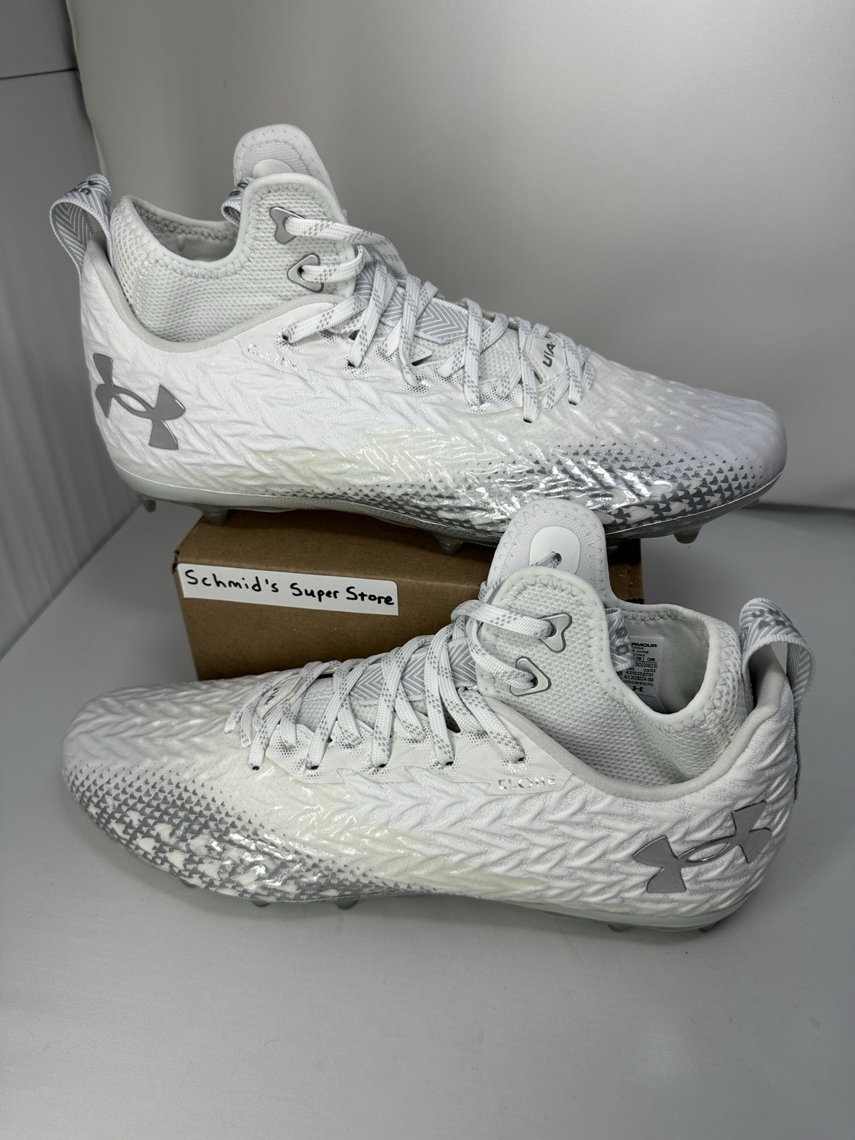 Under Armour Spotlight Clone Football Cleats White 3026334-100 Men’s Size 11 thumbnail 2