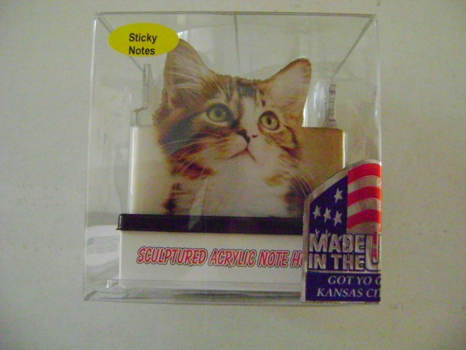 Sticky Notes - 3 Pads of 100 Sheets in Acrylic Cat-Themed Holder  -image