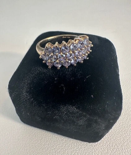 Beautiful 19 Stone Tanzinite Gold Round Faceted Ring Size 6.5 3.8G of 10K Gold