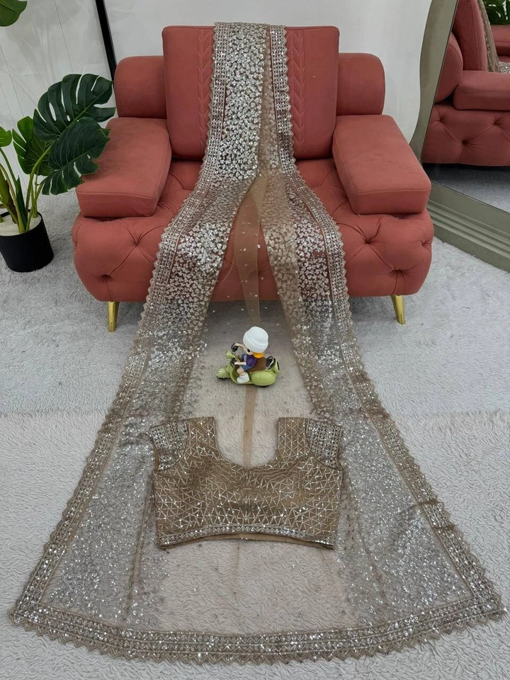 Designer Heavy Soft Net Saree With Blouse For Wedding - Image 4 of 4