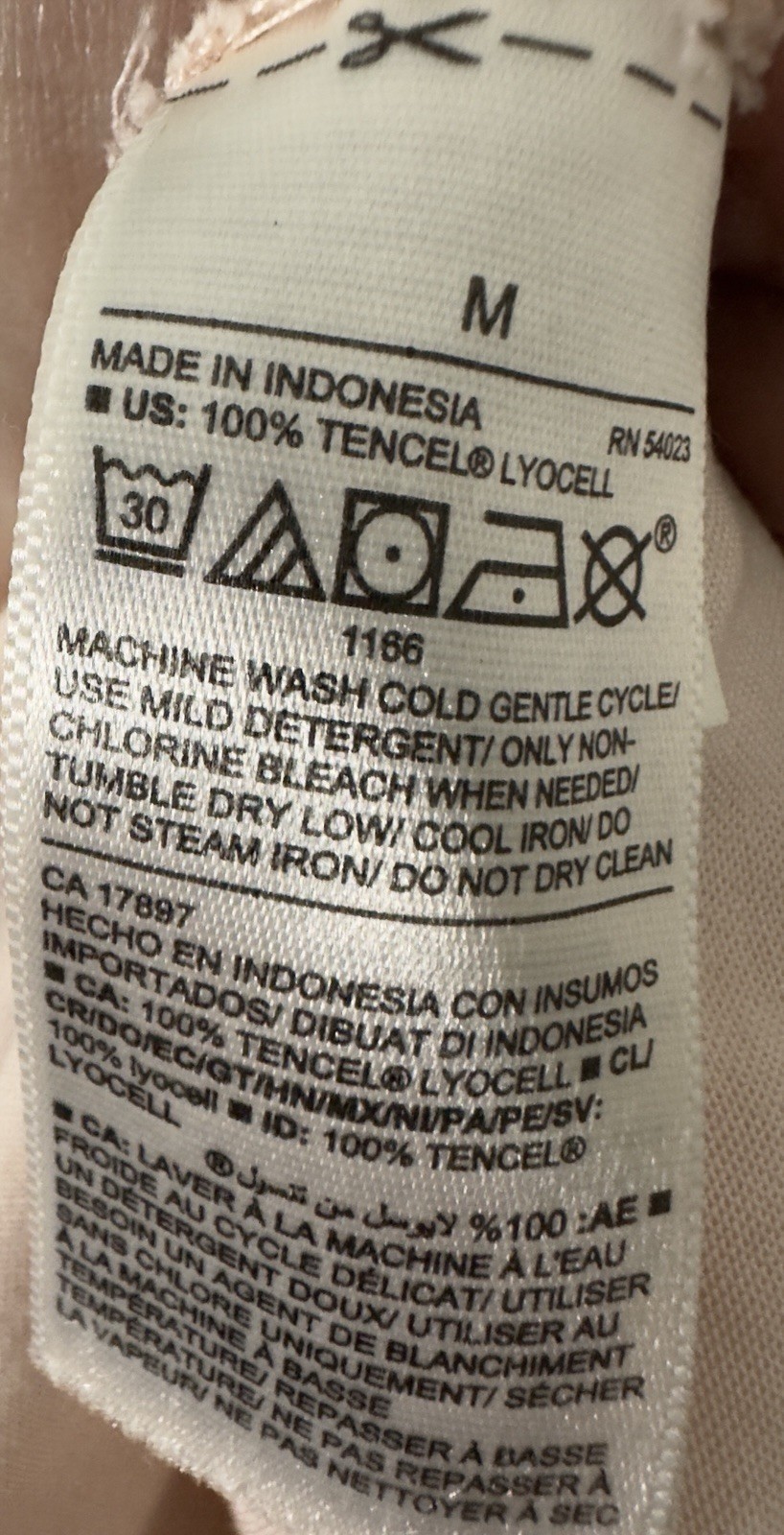 Old Navy Light Pink Collared Button Up Shirt, Med… - image 7