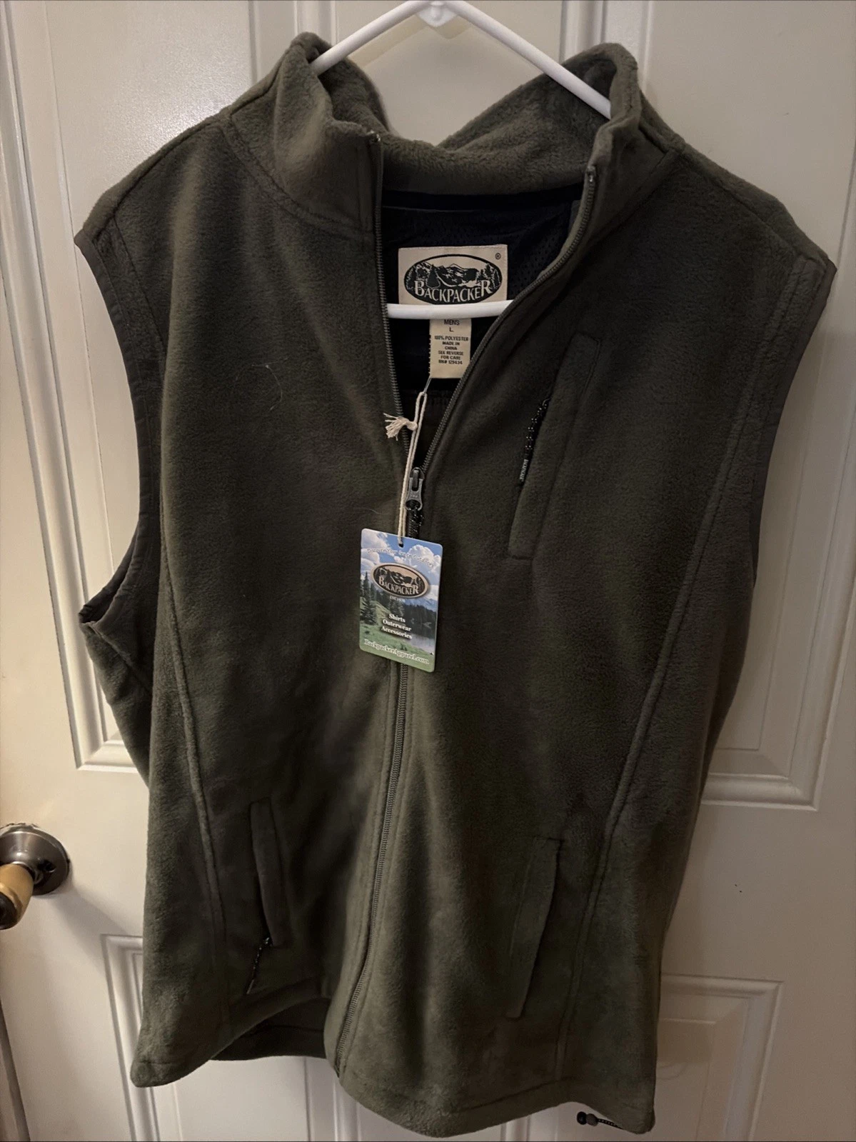 Backpacker Men’s Fleece Vest Large NWT Olive Green