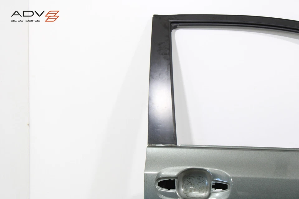 2018 - 2020 TOYOTA SIENNA FRONT RIGHT PASSENGER SIDE DOOR SHELL PANEL OEM - Image 2 of 4