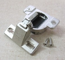 NEW Blum COMPACT 110 Hinges 30.310-11.02 w/ 130.110-01.26 Base Plates, 5/8" OL