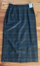 Vintage USA Pendleton Skirt Women size 10 100 Wool Plaid Black/Blue Pleated New