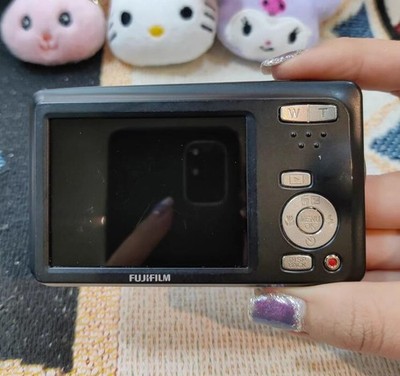 FUJIFILM FinePix JX700 Black Compact 16.0MP 5x Optical 95% NEW