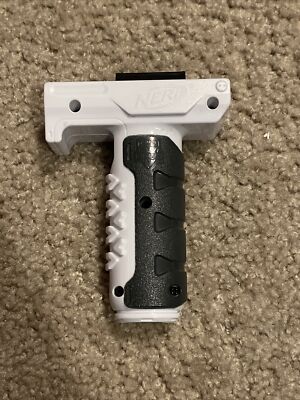 Nerf N-Strike Elite Retaliator White Foregrip