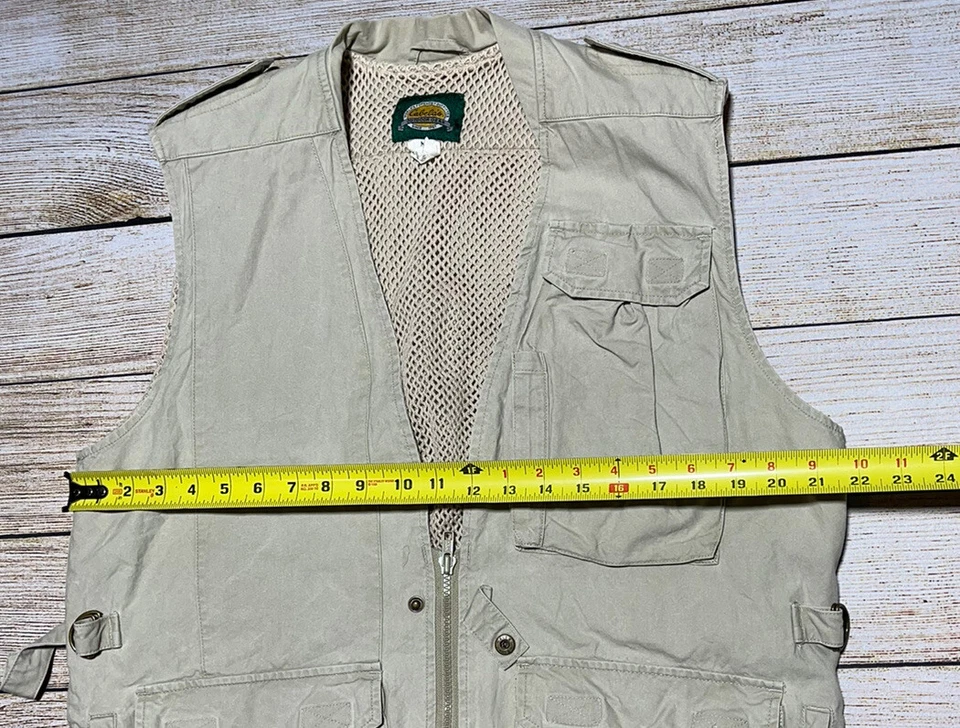 Cabela's Mens Hunting Shooting Fishing Photography Vest Kahiki Cotton Mesh Sz M - Image 2 of 4