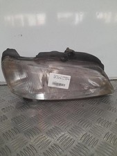 Feu avant (phare) Peugeot 106