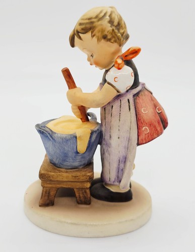 Hummel Figurine Baking Day 330 Girl Mixing Bowl – 5-1/4” TMK-6 Goebel 1987 - Picture 5 of 14