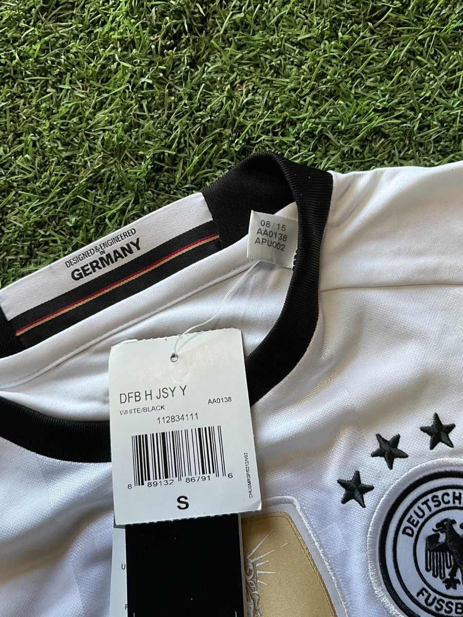 adidas Germany Youth Home Jersey 15/16 Legend Ozil #8 - White | eBay