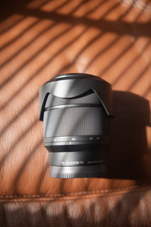 Sony FE 28 70mm f/3.5 5.6 OSS Full Frame E Mount Lens SEL2870 Barely Used