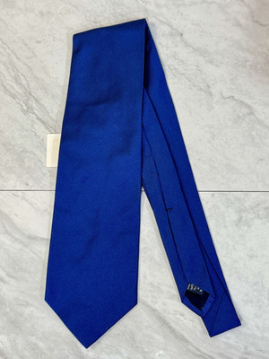 EMBASSY ROW 100% Silk Blue Mens Neck Tie 4 x57 , Hand-sewn in USA, NWT