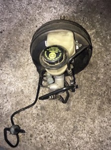 Opel Vectra C 2.2 DTI Bremskraftverstärker mit Hauptbremszylinder 13126710 TB