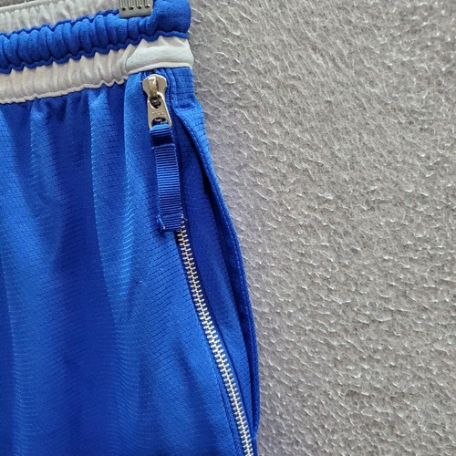 Nike Boys Activewear Shorts Small Blue Basketball Logo Embroidered Inseam 9" - Picture 5 of 10