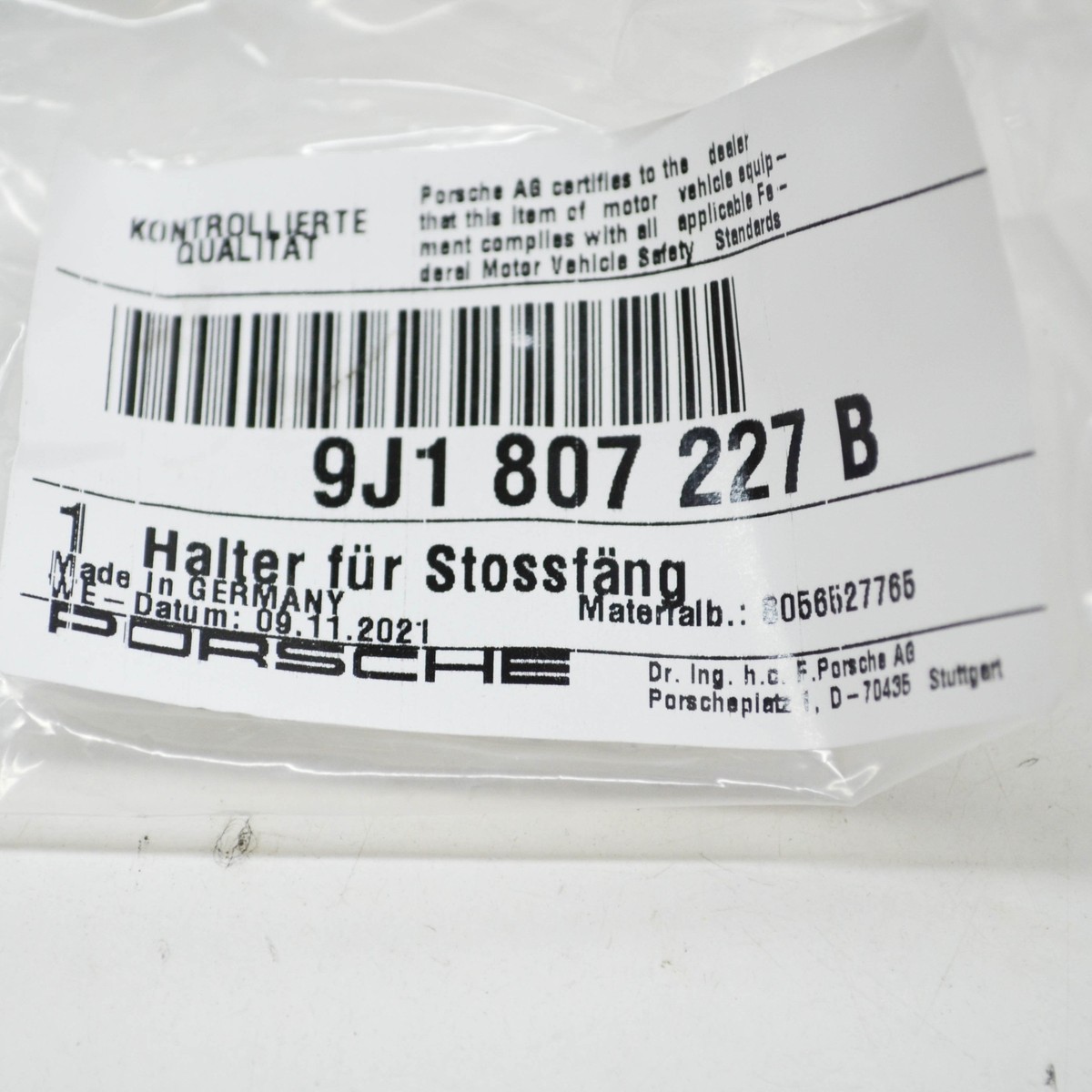 パーツ ponkun PORSCHE Taycan Front Left Bumper Cover Bracket 9J1807227B NEW