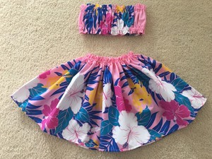 hawaiian skirt and top