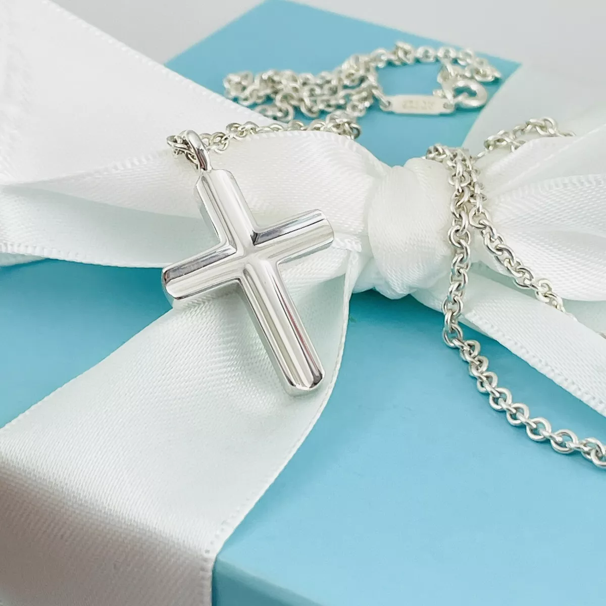 Mens silver sale cross necklace tiffany