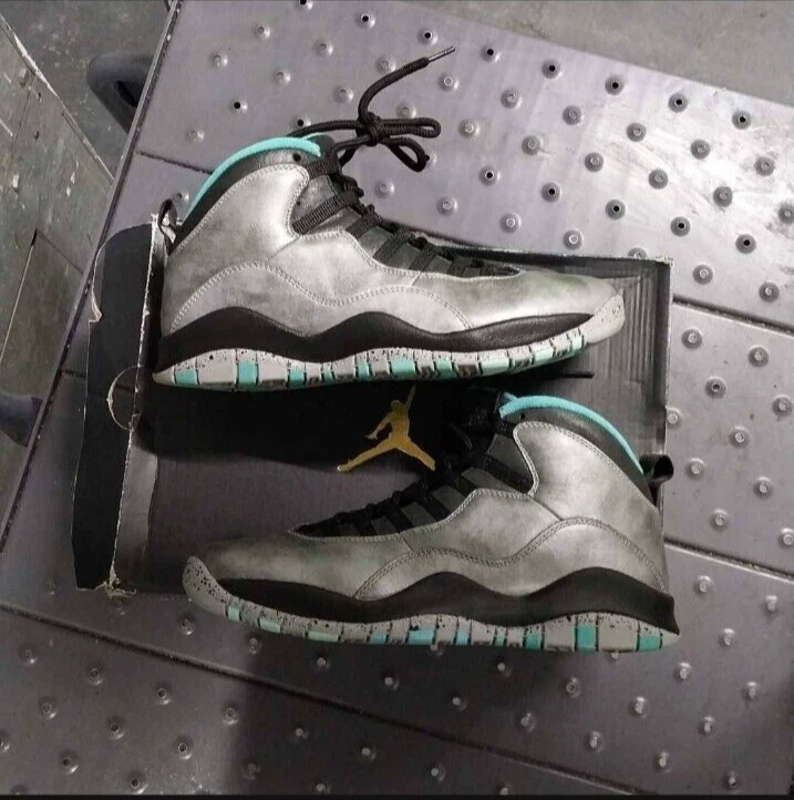 Taglia 8 Air Jordan 10 Retro Lady Liberty