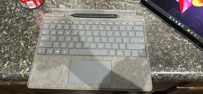 Microsoft Surface Pro 9 13'' (128GB SSD, Intel Core i5 12th Gen., 4.40 GHz, 8GB,