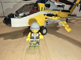 Lego Creator Yellow Racers 31023 Not Complete Set