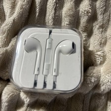 Apple EarPods In Ear Canal Headset - White MNHF2AM/A
