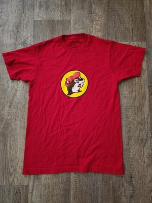 BUCEES T Shirt Mens M Red Crewneck Logo Funny Casual