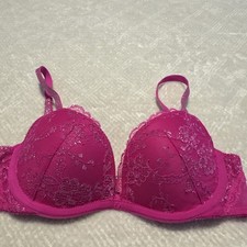 Victorias Secret Dream Angels Pink Bra 32B Push Up Underwire Sparkle Lace