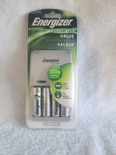 ENERGIZER RECHARGE Value Charger with 4 AA  For AA  AAA NiMH  CHVCMWB-4  NEW