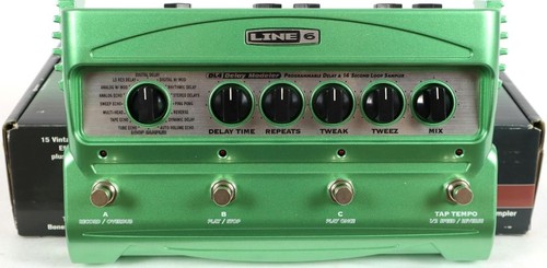 Line 6 DL4 Delay Modeler Guitar Effects Pedal w/ Adapter & Original Box - Picture 2 of 6